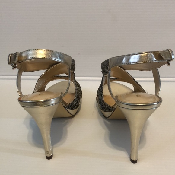 Gold heels with a silver sparkle Sz 8.5 - Picture 7 of 14
